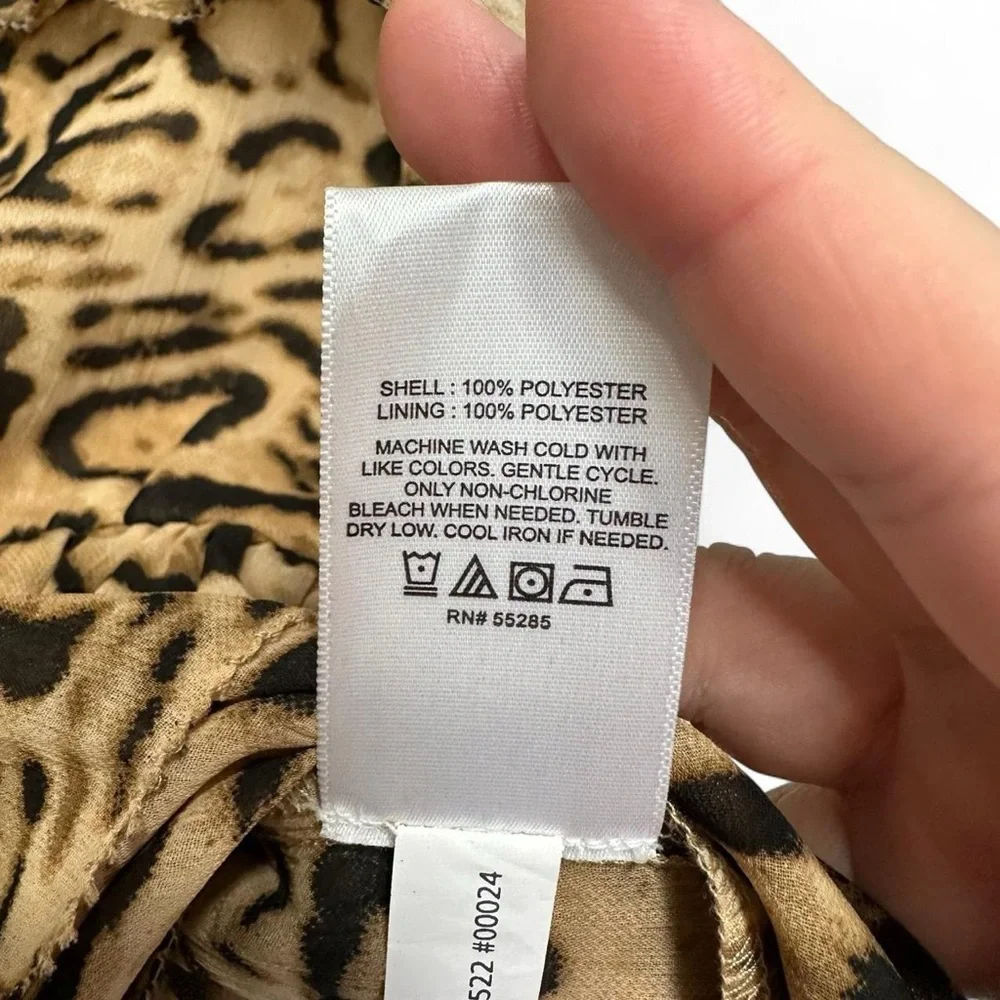 Express Leopard Print Ruffle V-Neck Peplum Blouse - Brown - Picture 4 of 7
